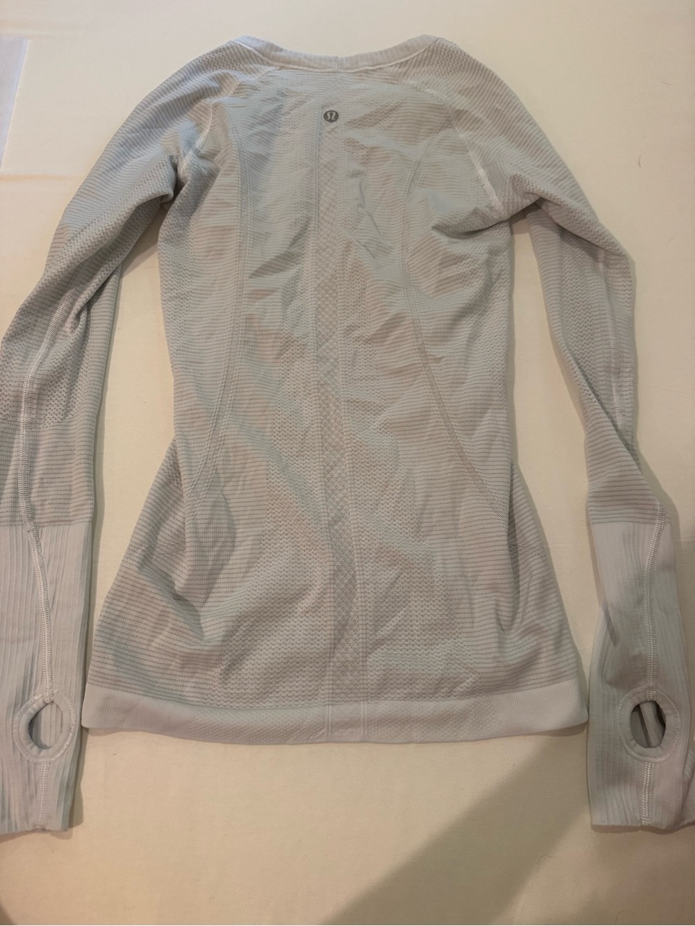 lululemon athletica Light Gray Long Sleeve Seamless Workout Top